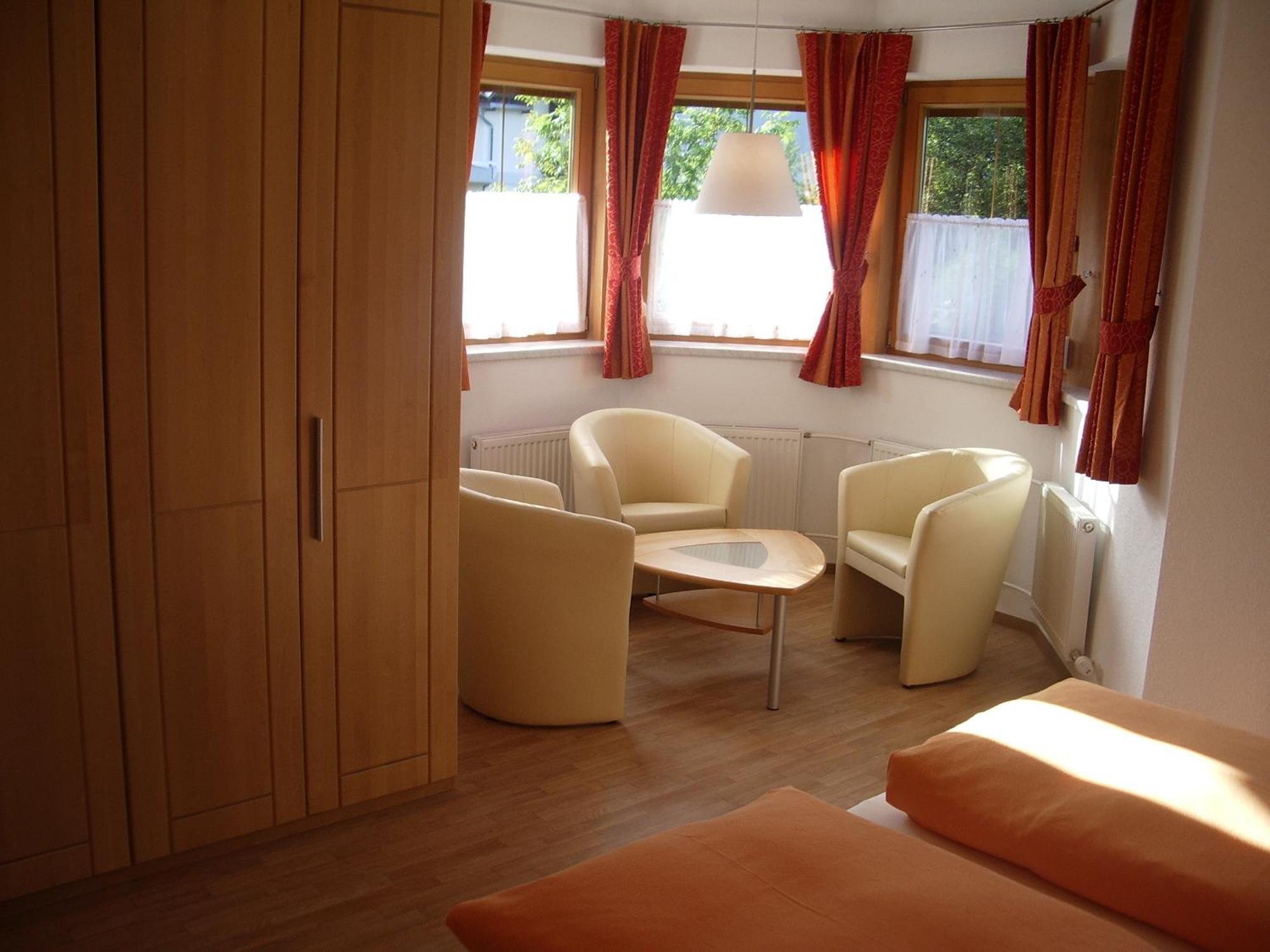 Haus Peter Schiestl Apartment Zell am Ziller